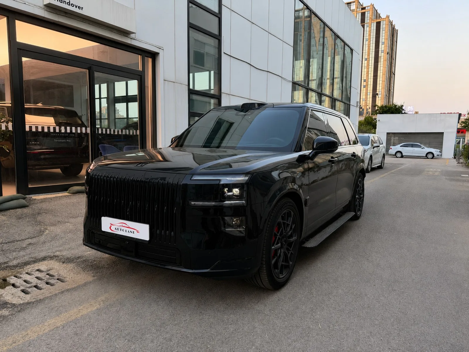 ZEEKR 9X BLACK OBSIDIAN 1400HP